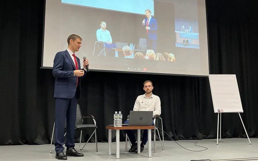 Более 630 работников образовательных организаций региона посетили «Нижегородские педагогические встречи» в трех корпусах «Школы 800»